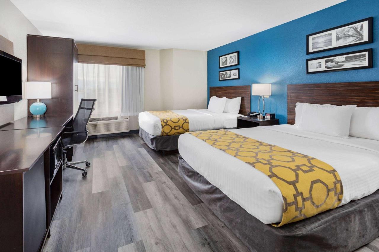 Baymont By Wyndham Milan Ξενοδοχείο Εξωτερικό φωτογραφία